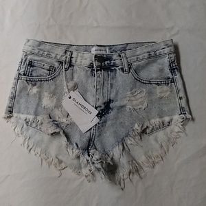 Women Glamorous short jeans pants Sz M